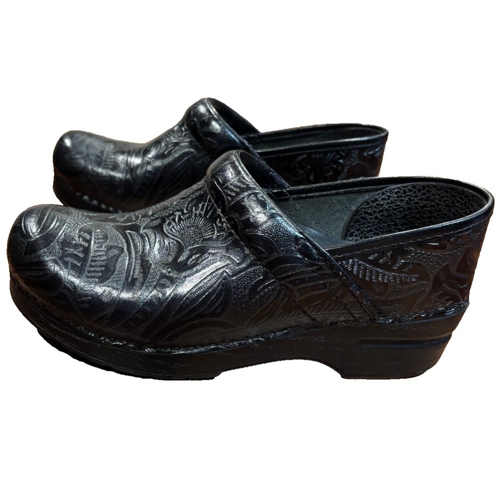 DANSKO Women's Vintage Professional Clogs Black Leather Floral EU 38/US Size 7.5
